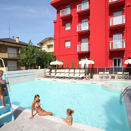 Residence Altomare Riccione Esterno foto