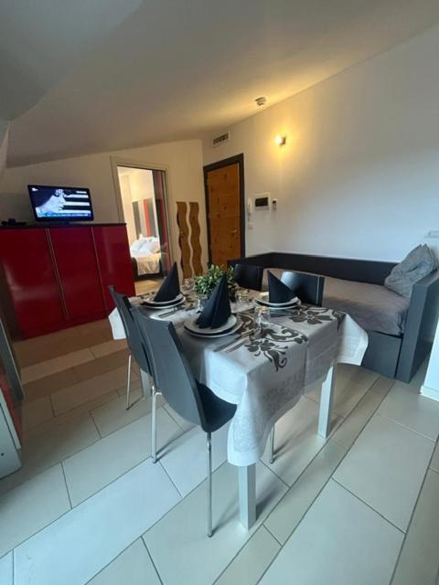 Residence Altomare Riccione Esterno foto